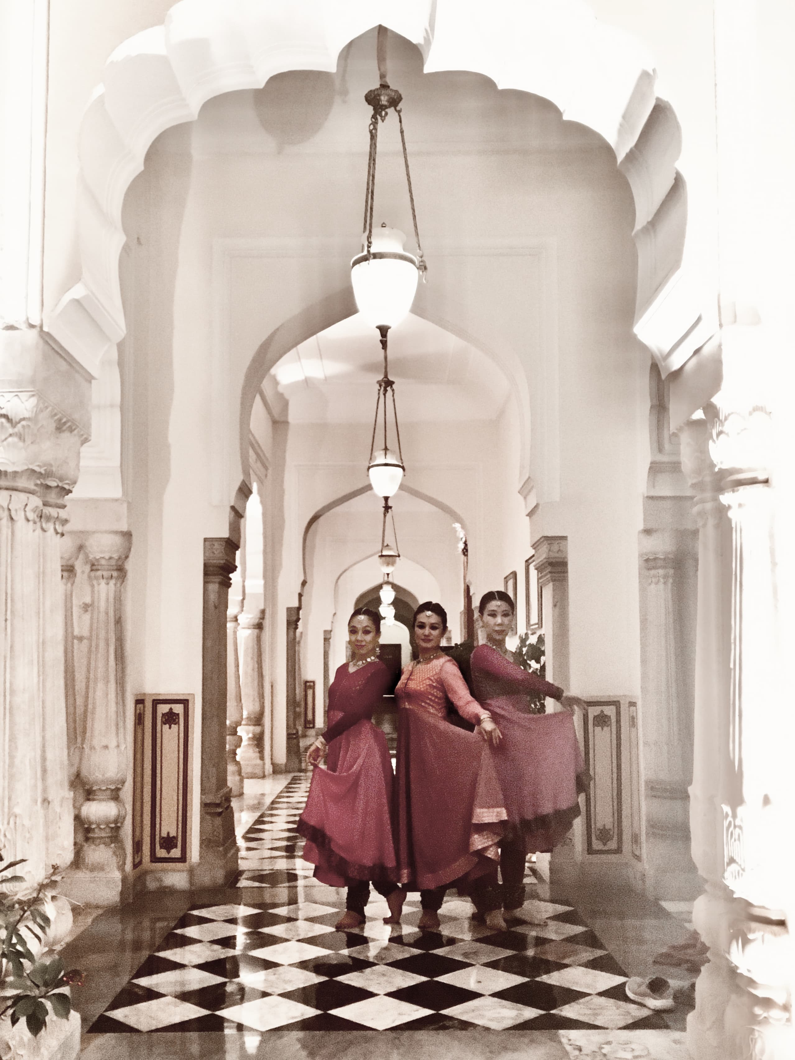 インド古典舞踊